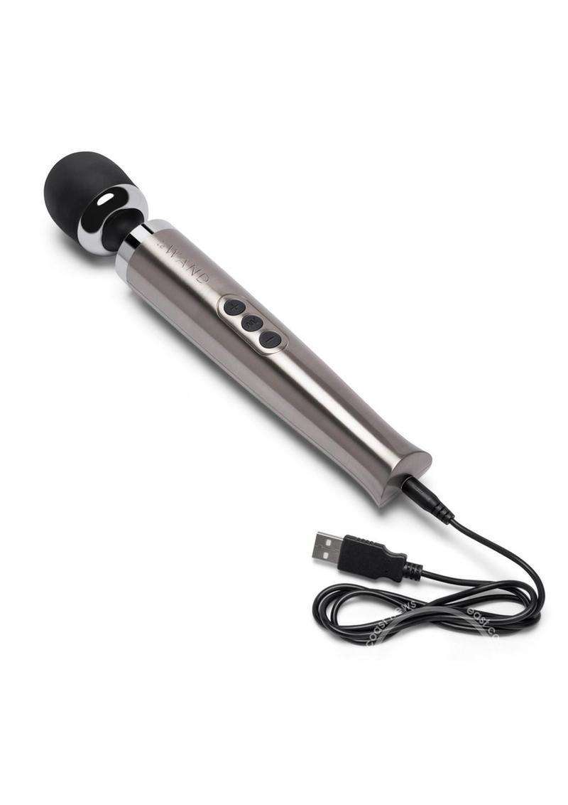 Le Wand Diecast Rechargeable Massager in Silver or Rose Gold