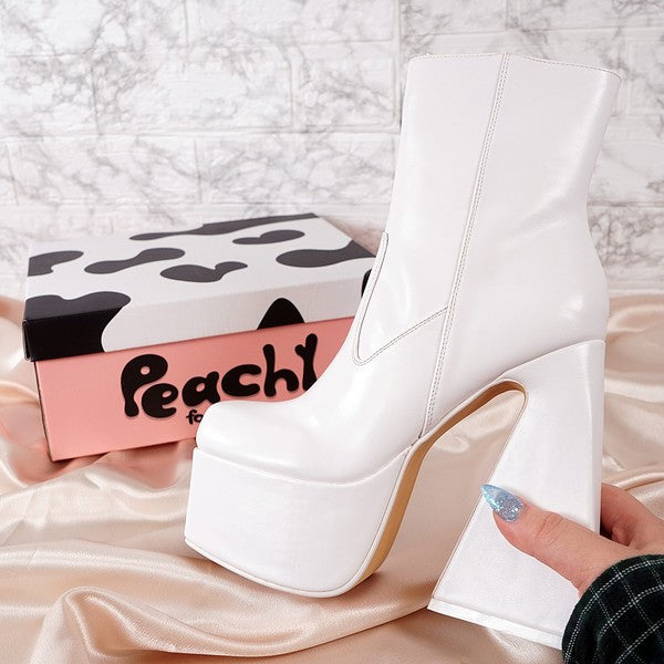 WOMEN CHUNKY PLATFORM SCULPTURAL SQUARE TOE BOOTS