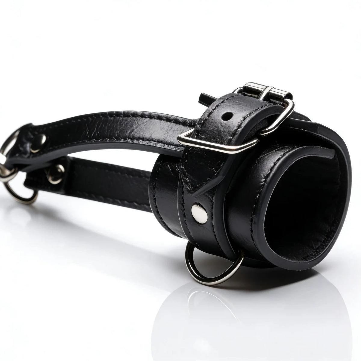 Ball Stretcher With Leash