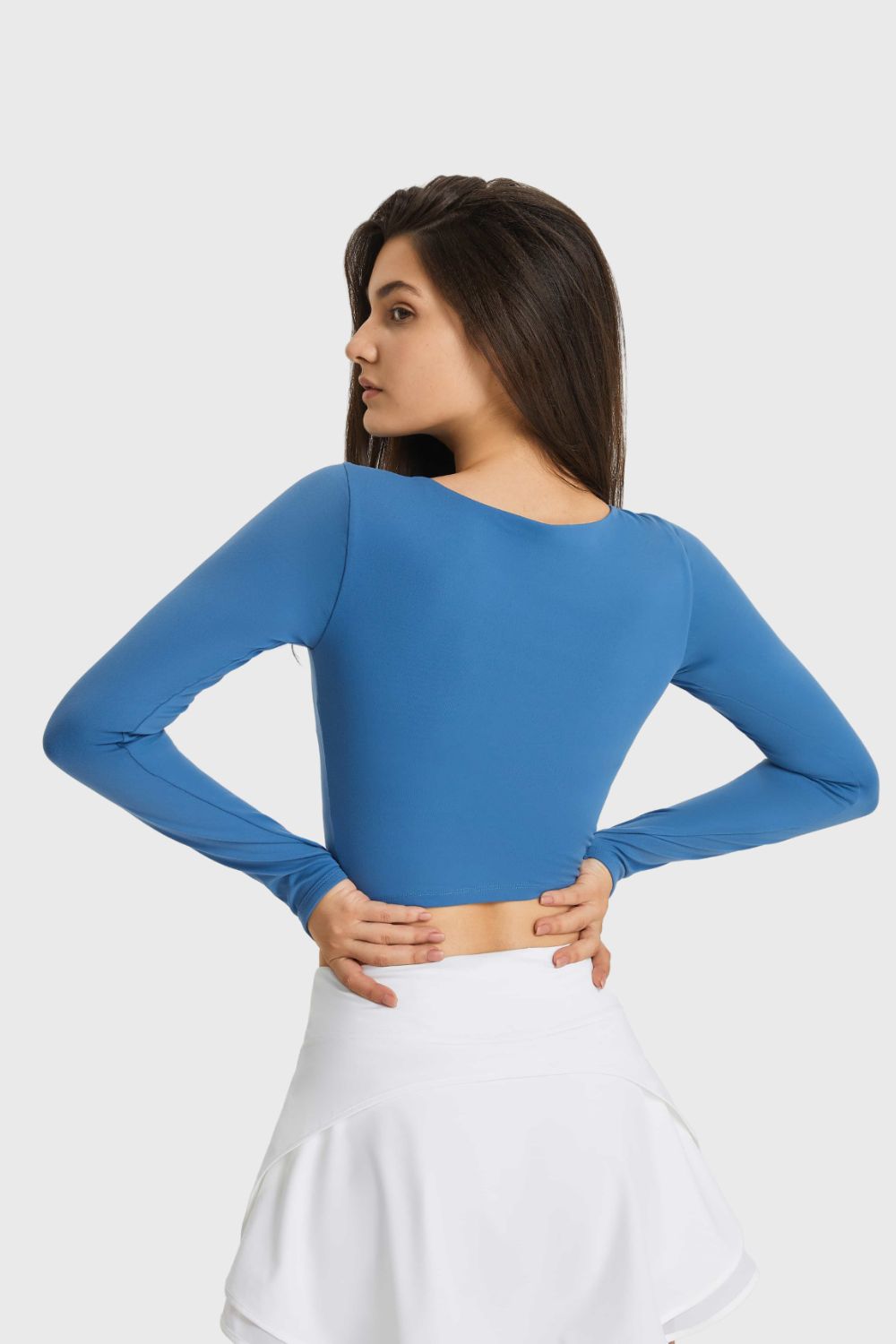 Cutout Long Sleeve Cropped Sports Top in 3 Color Choices in Size 4, 6, 8, 10, or 12