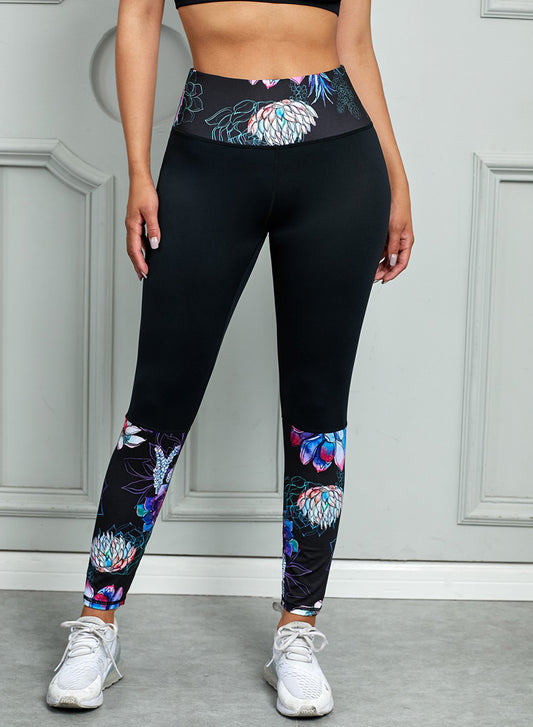 Printed Wide Waistband Active Leggings in Grey or Black in Size S, M, L, or XL